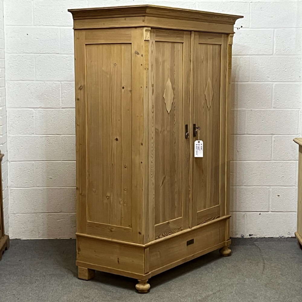 Small Double Antique Pine Wardrobe (Dismantles) View III