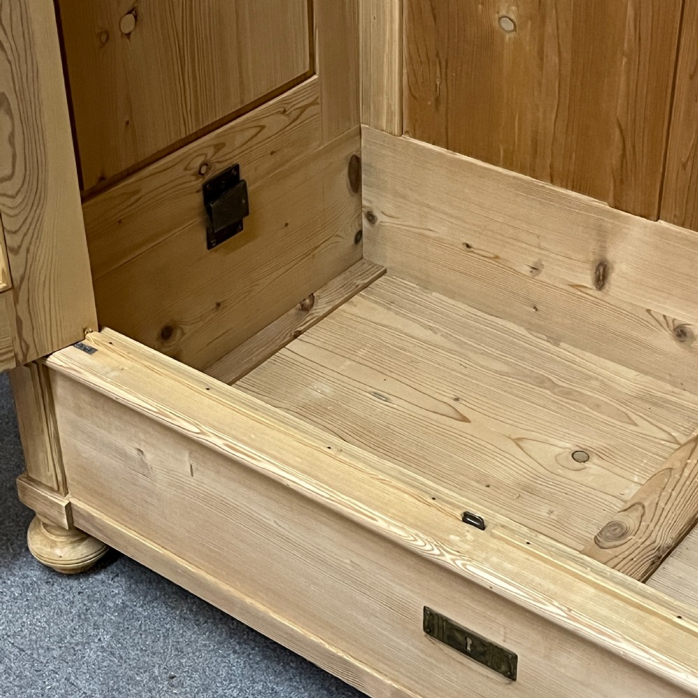 Small Double Antique Pine Wardrobe (Dismantles) View X