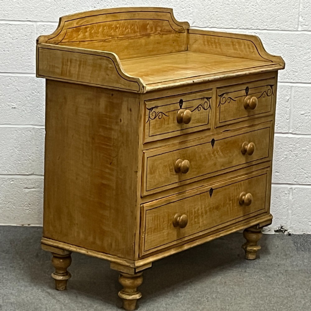 Beautiful Victorian Pine Chest Of Drawers In Original Paint finish View II