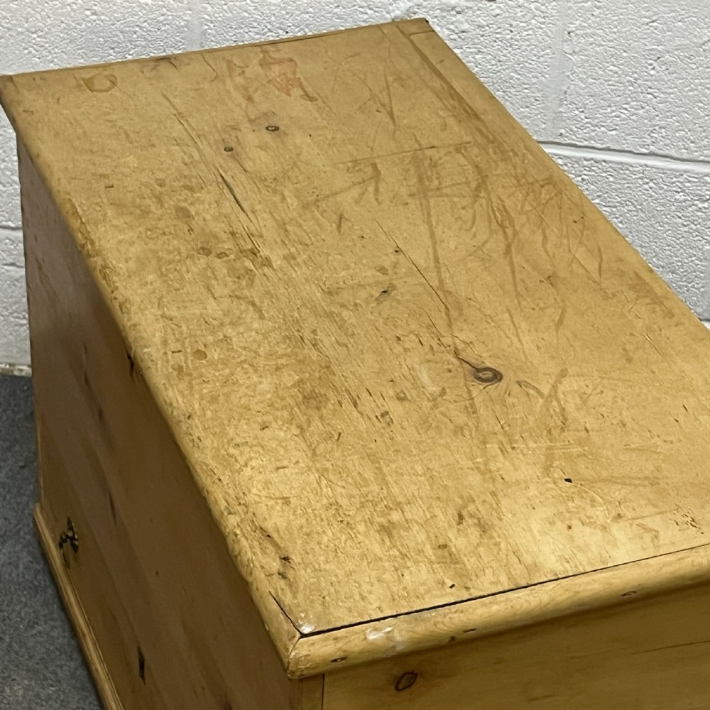 Victorian Pine Mule Chest View XIV