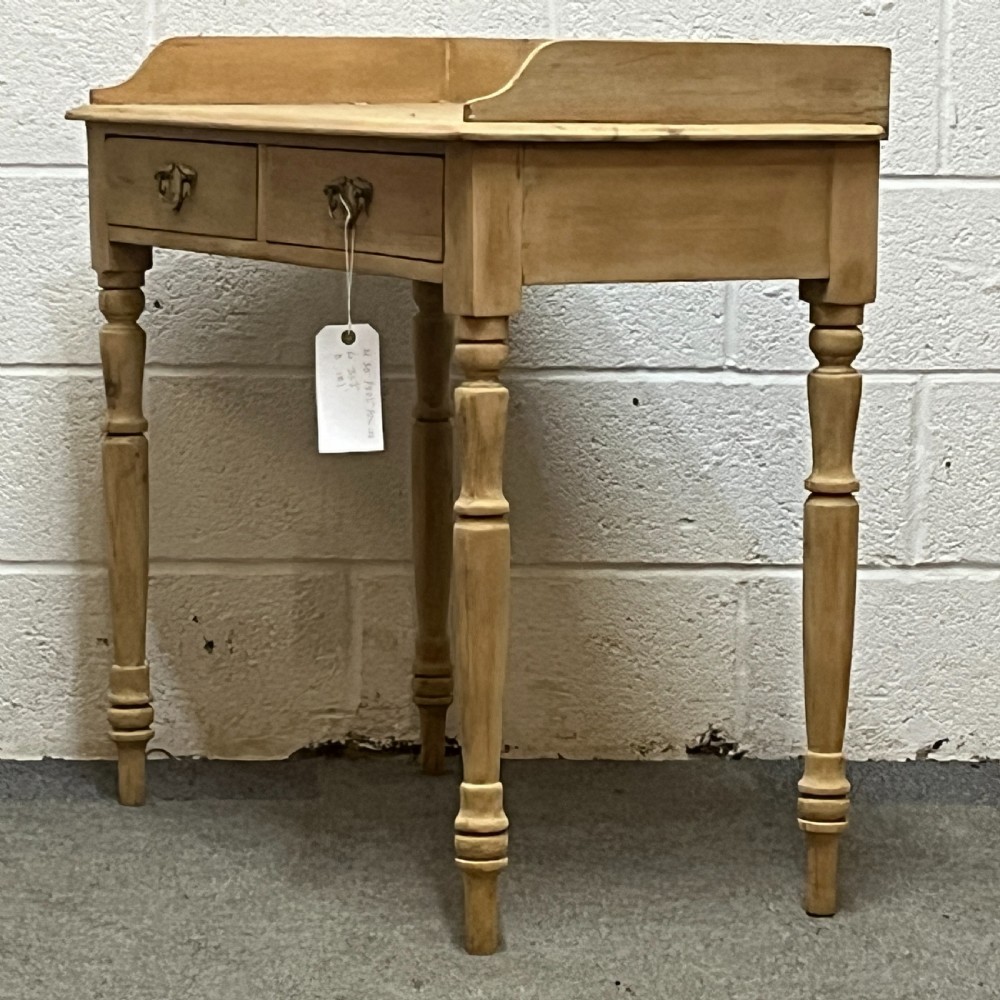 Small Edwardian pine side table with turned legs and 2 drawers View III