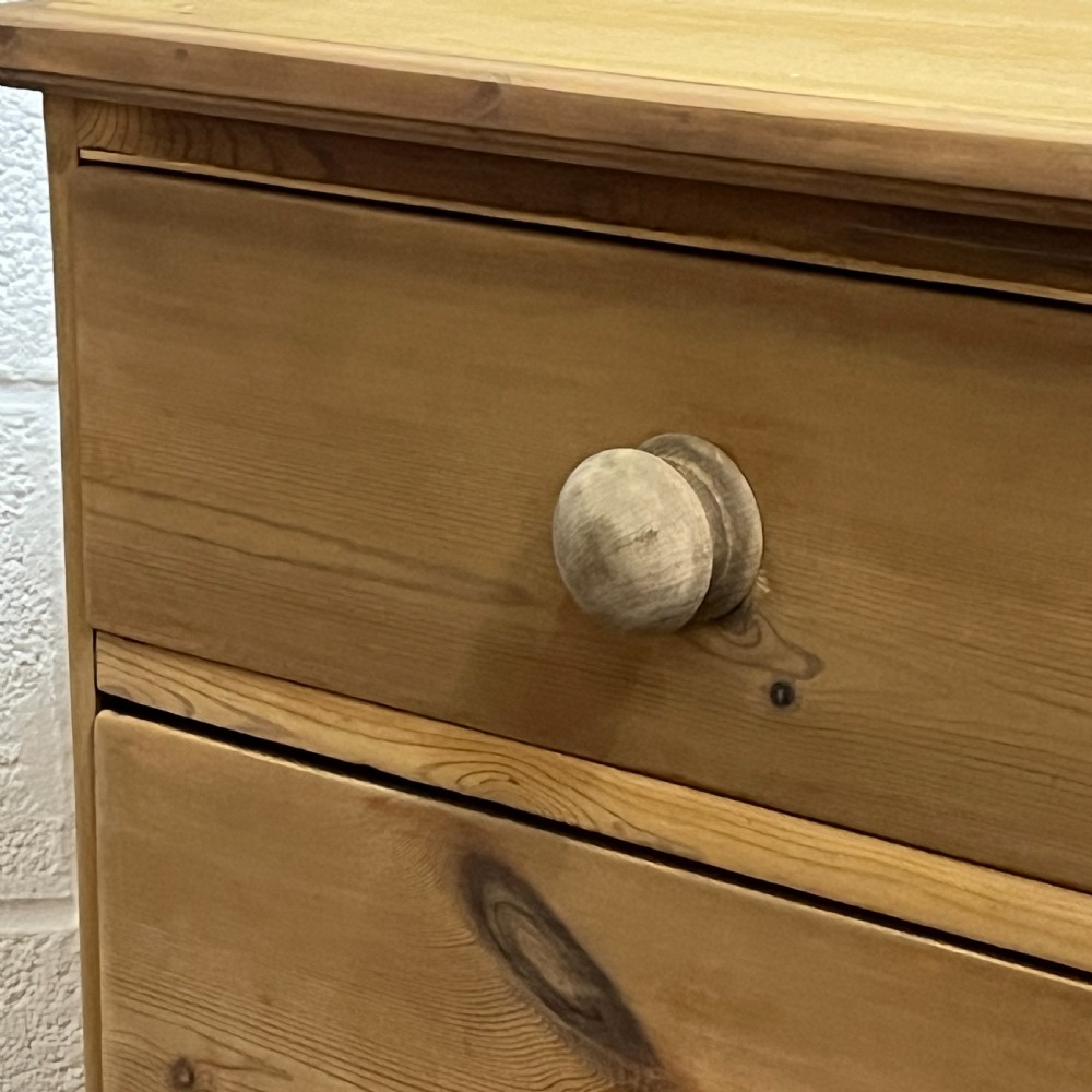 Large Early Victorian Pine Chest Of Drawers View VI