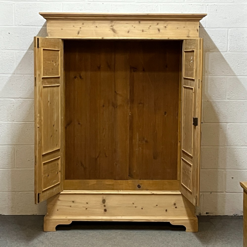 Small Double Antique Pine Wardrobe (Dismantles) View VI