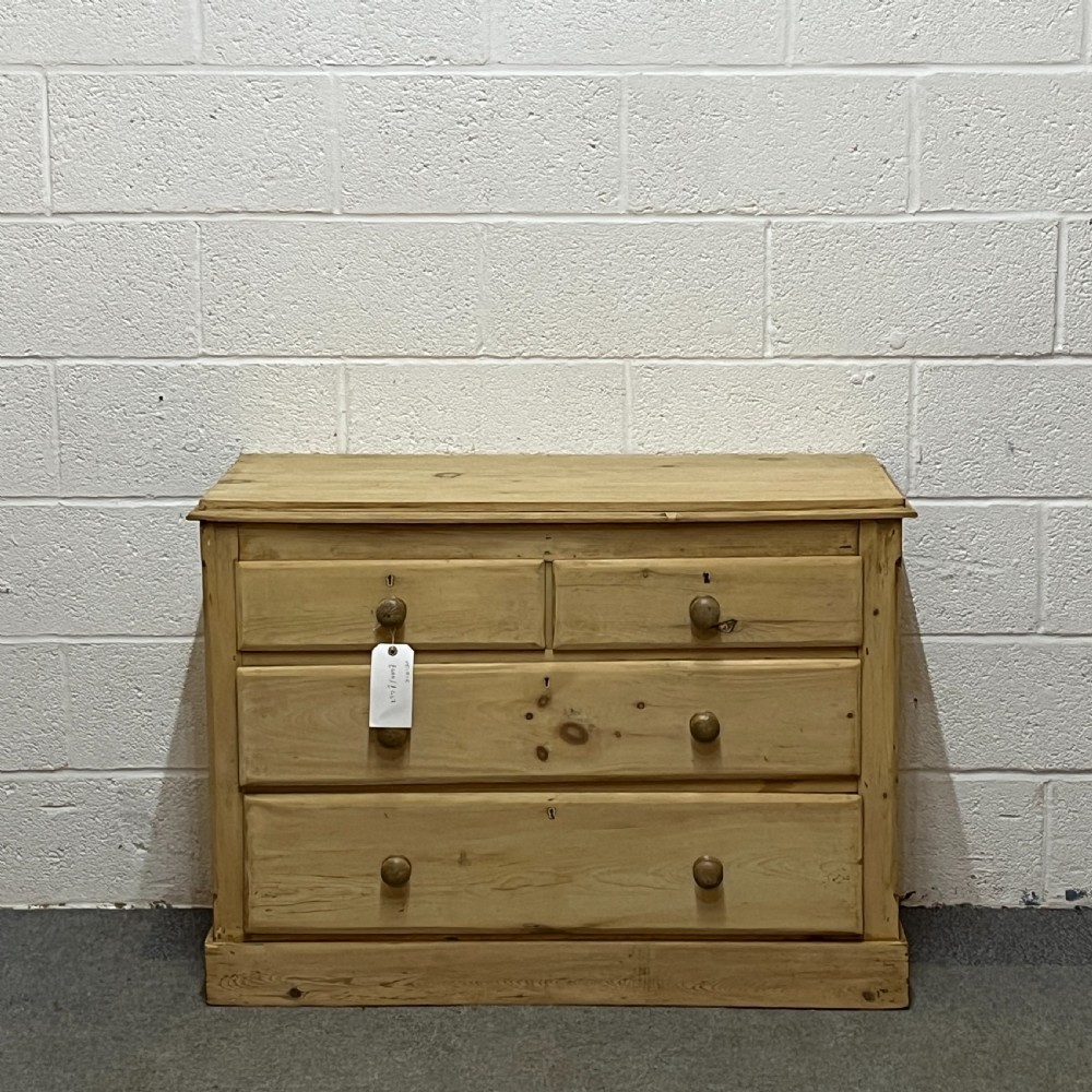 Small Edwardian Pine Chest Of Drawers 