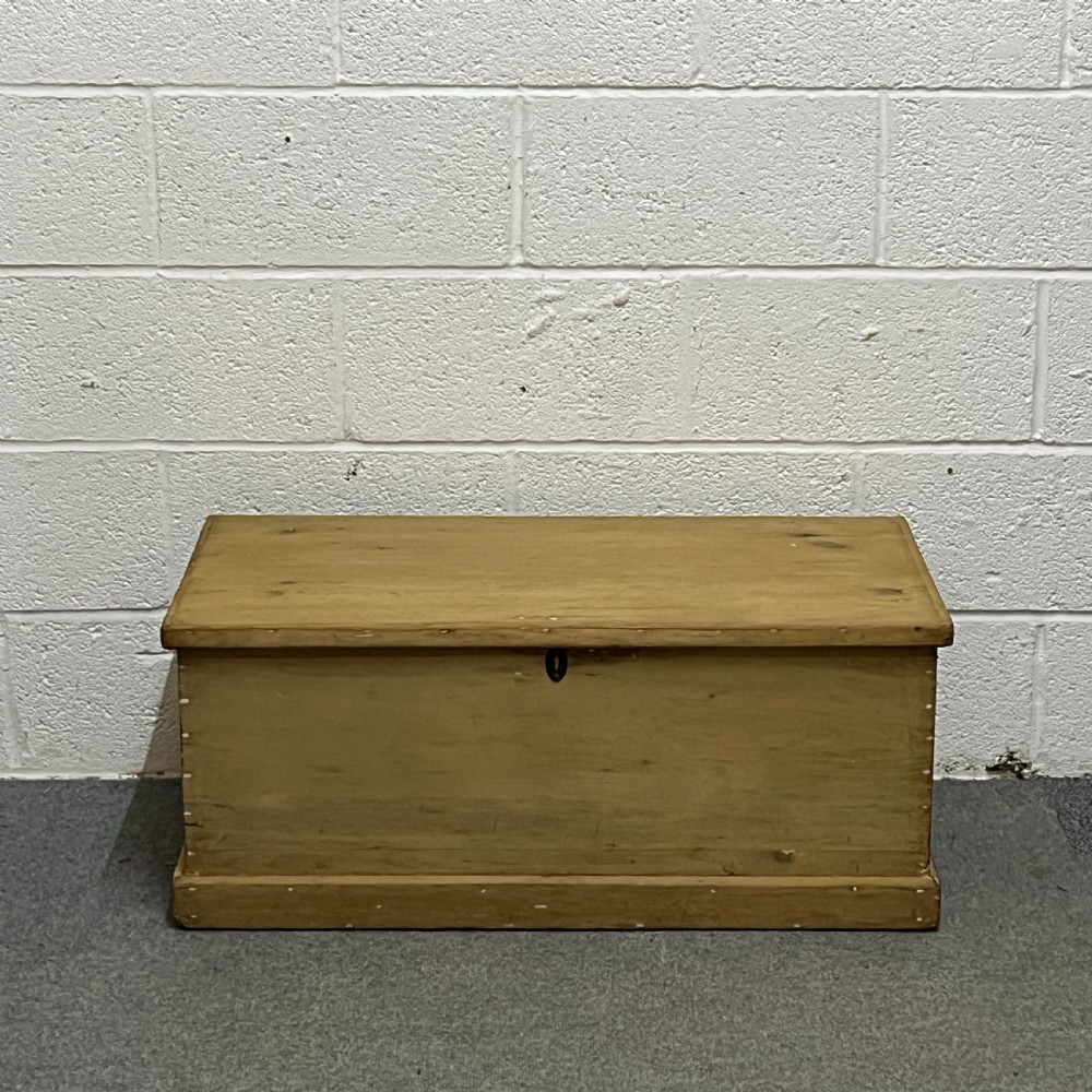 Small Victorian Pine Flat Top Blanket Box View II