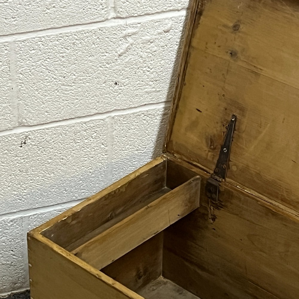 Small Victorian Pine Flat Top Blanket Box View IX