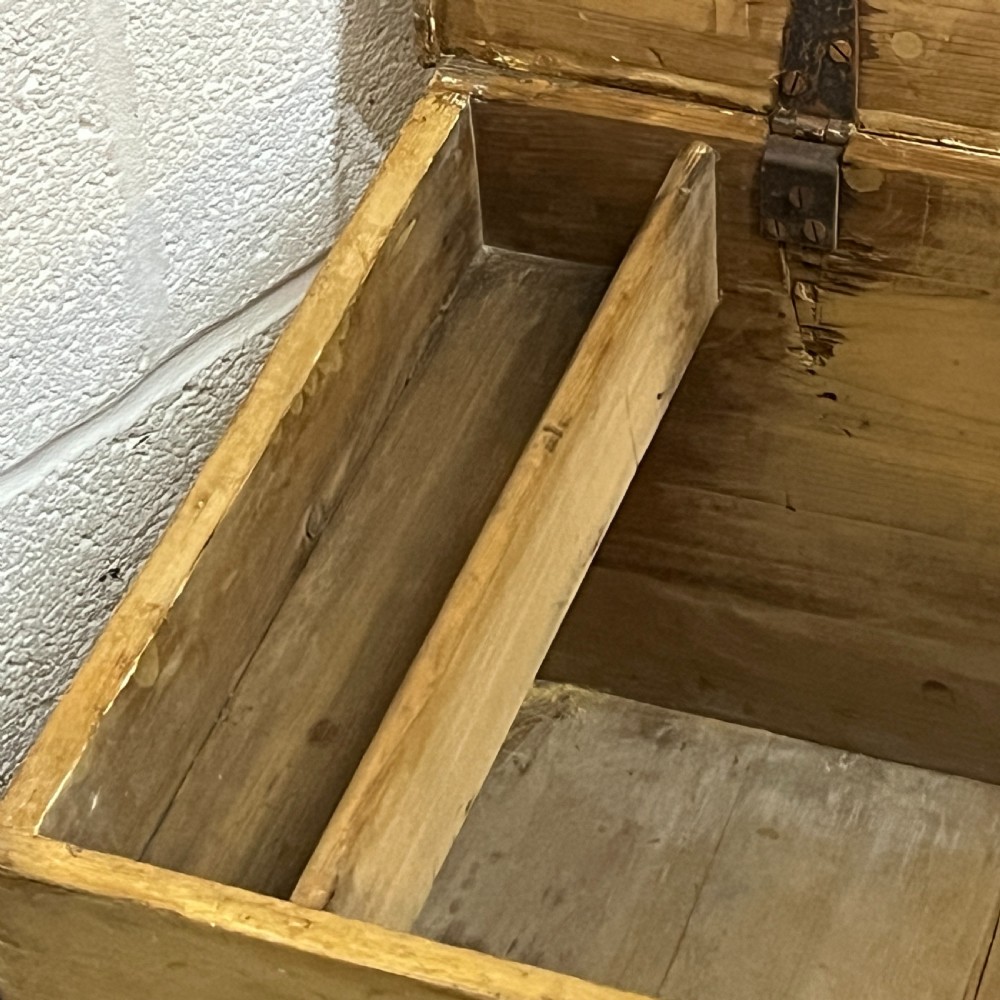 Small Victorian Pine Flat Top Blanket Box View X
