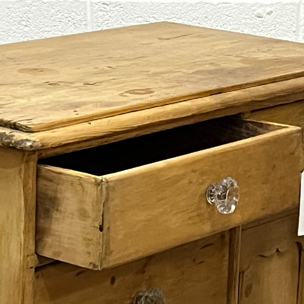 Small Victorian Pine Cupboard With 4 Drawers View IV