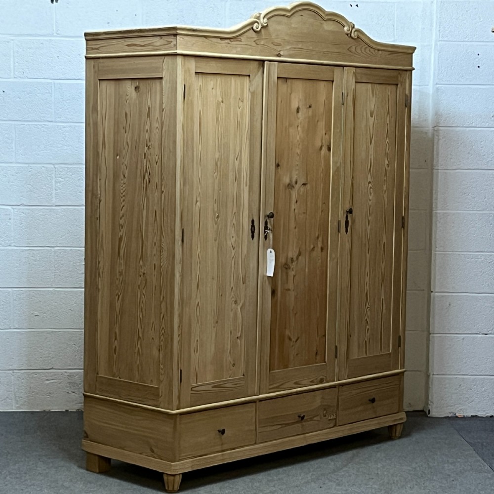 German 1930’s Pine Triple Wardrobe (Dismantles) View III