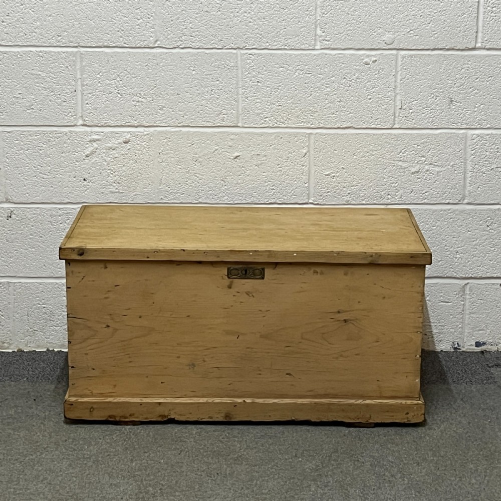 Medium Sized Flat Top Victorian Pine Blanket Chest