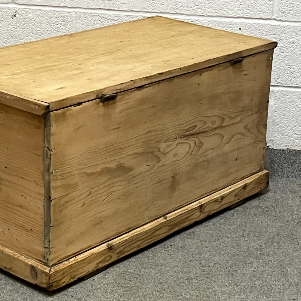 Medium Sized Flat Top Victorian Pine Blanket Chest View VII