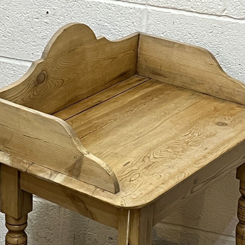 Small Edwardian Pine Washstand View V