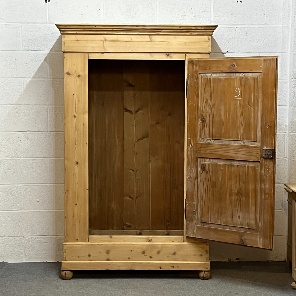 Antique Pine Single Door Wardrobe (Dismantles) View VI