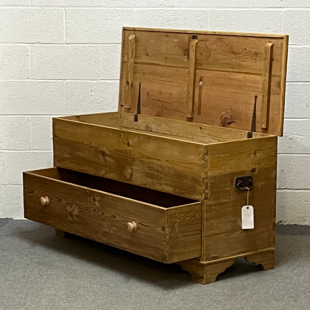 Very Large Antique Pine Mule Chest View VII