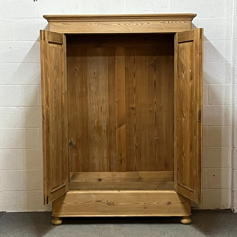 Antique Pine Double Wardrobe (Dismantles) View II