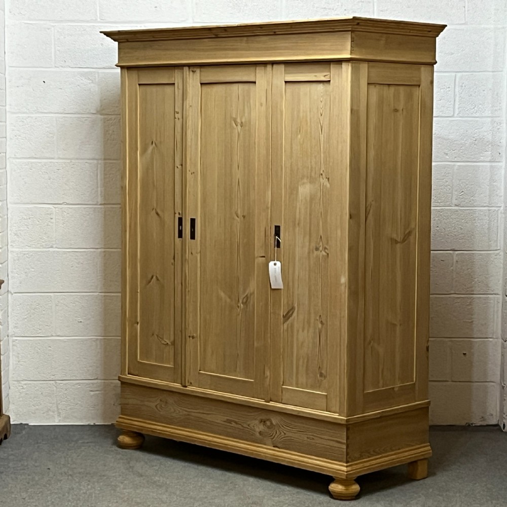 Antique Pine Triple Wardrobe (Dismantles) View II