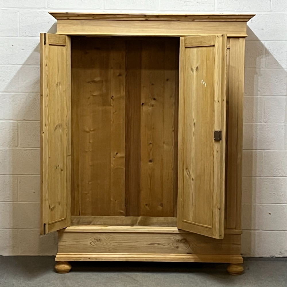 Antique Pine Triple Wardrobe (Dismantles) View V
