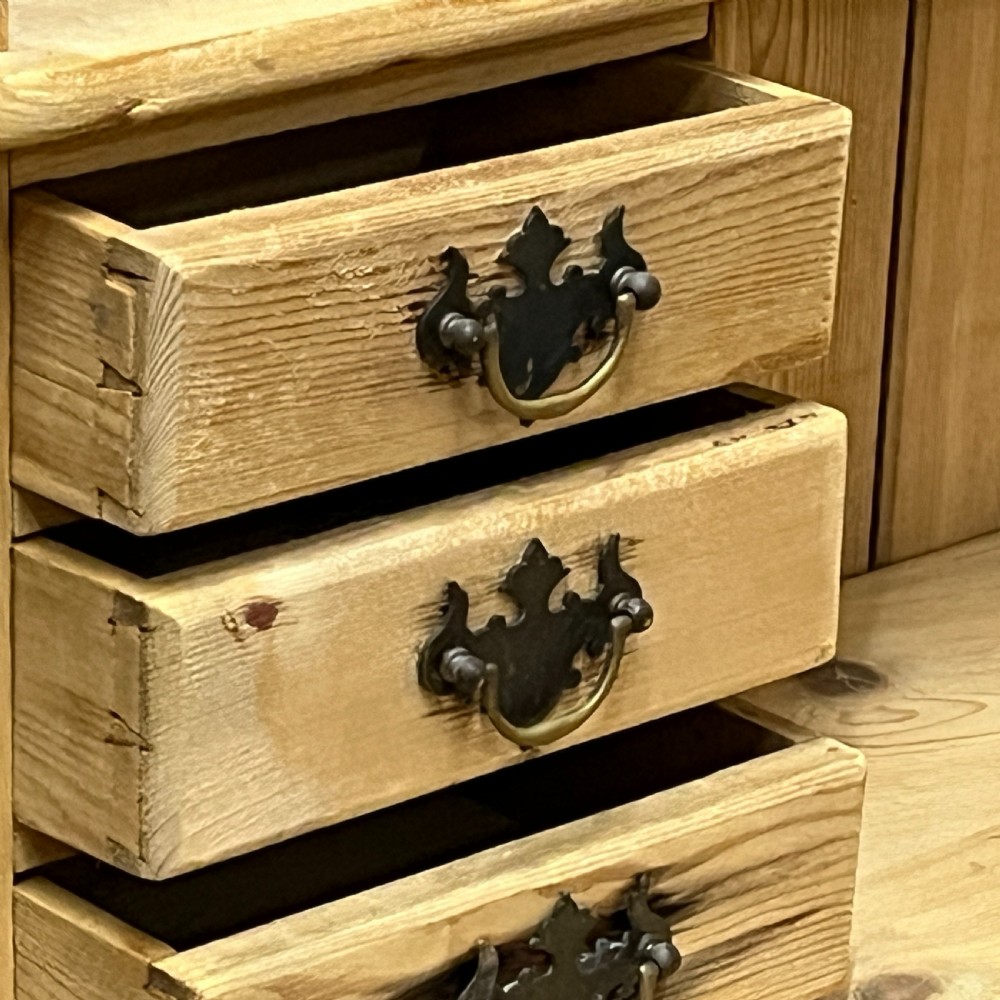 Beautiful Edwardian Pine Welsh Dresser With Drawers View IX