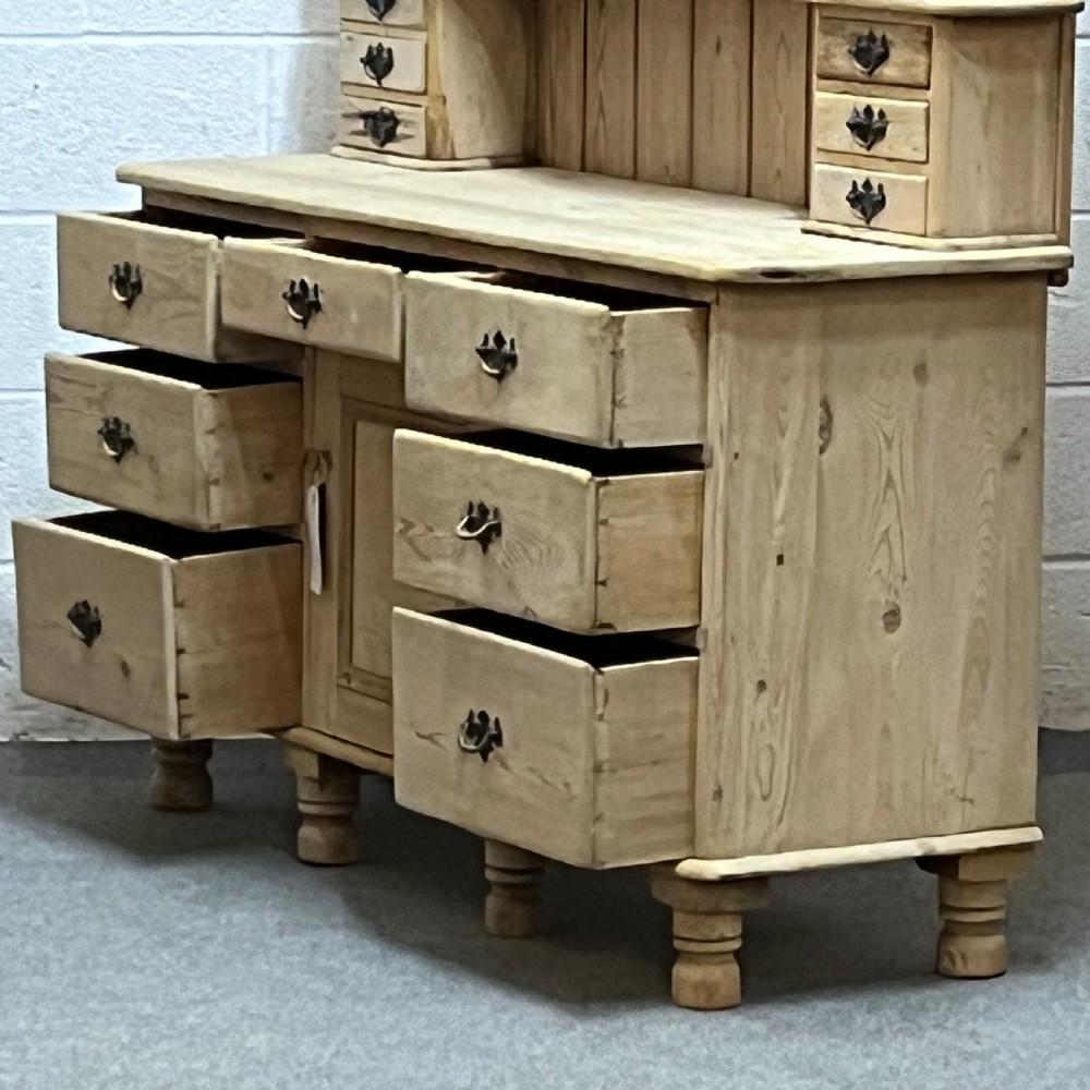 Beautiful Edwardian Pine Welsh Dresser With Drawers View X