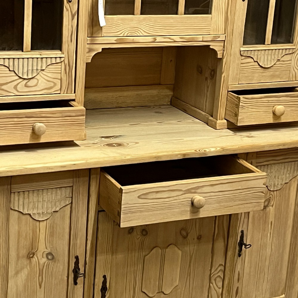East German 1930s Pine Dresser with Partial Glazing View VIII