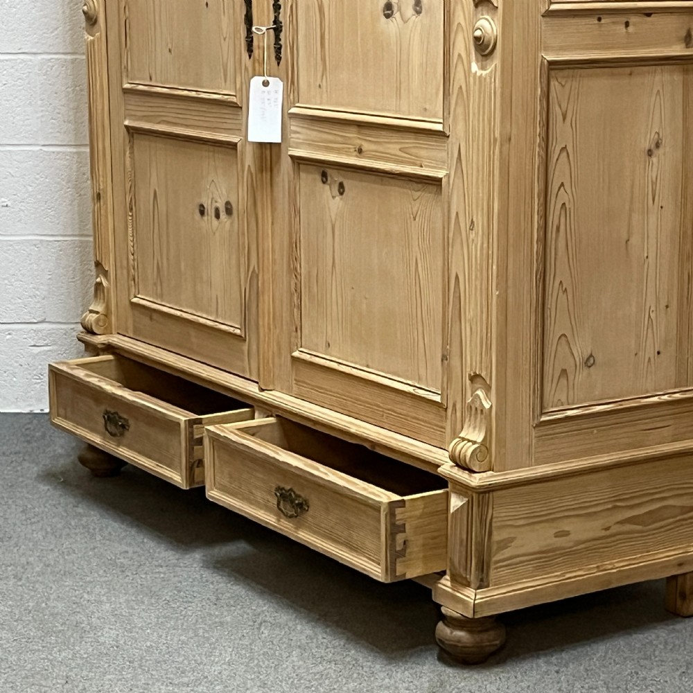 Spacious Double Old Pine Wardrobe with Lower Drawer View V