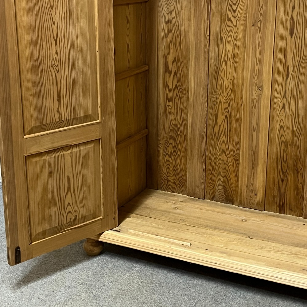 Small Arched Top Antique Pine Wardrobe  View VII