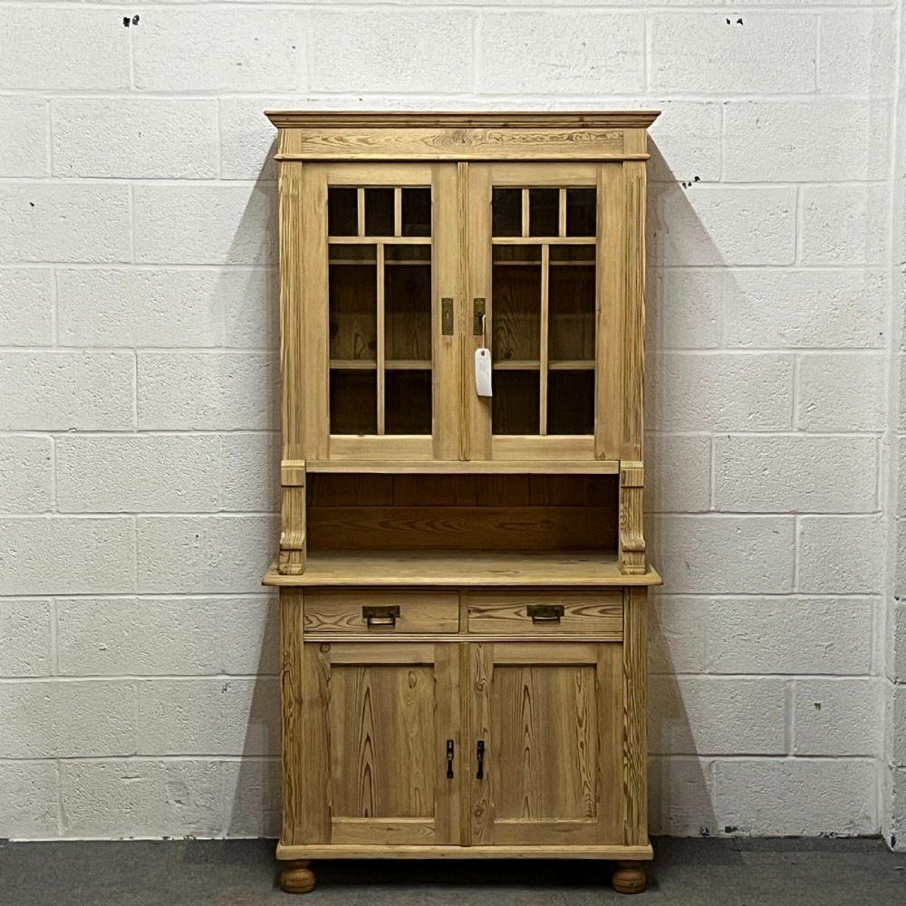 East German 1920’s Pine Dresser