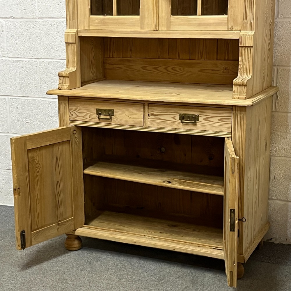 East German 1920’s Pine Dresser View VII