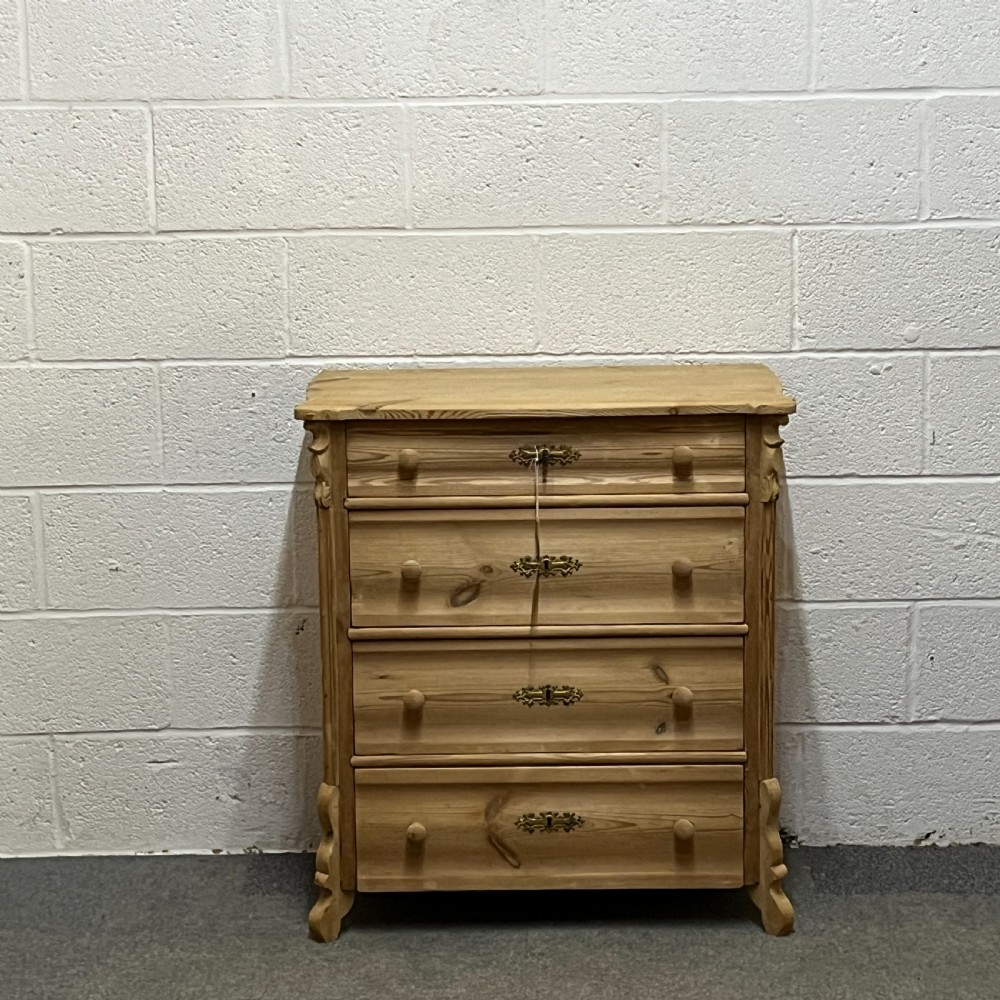 Small Antique Pine Chest of 4 Drawers