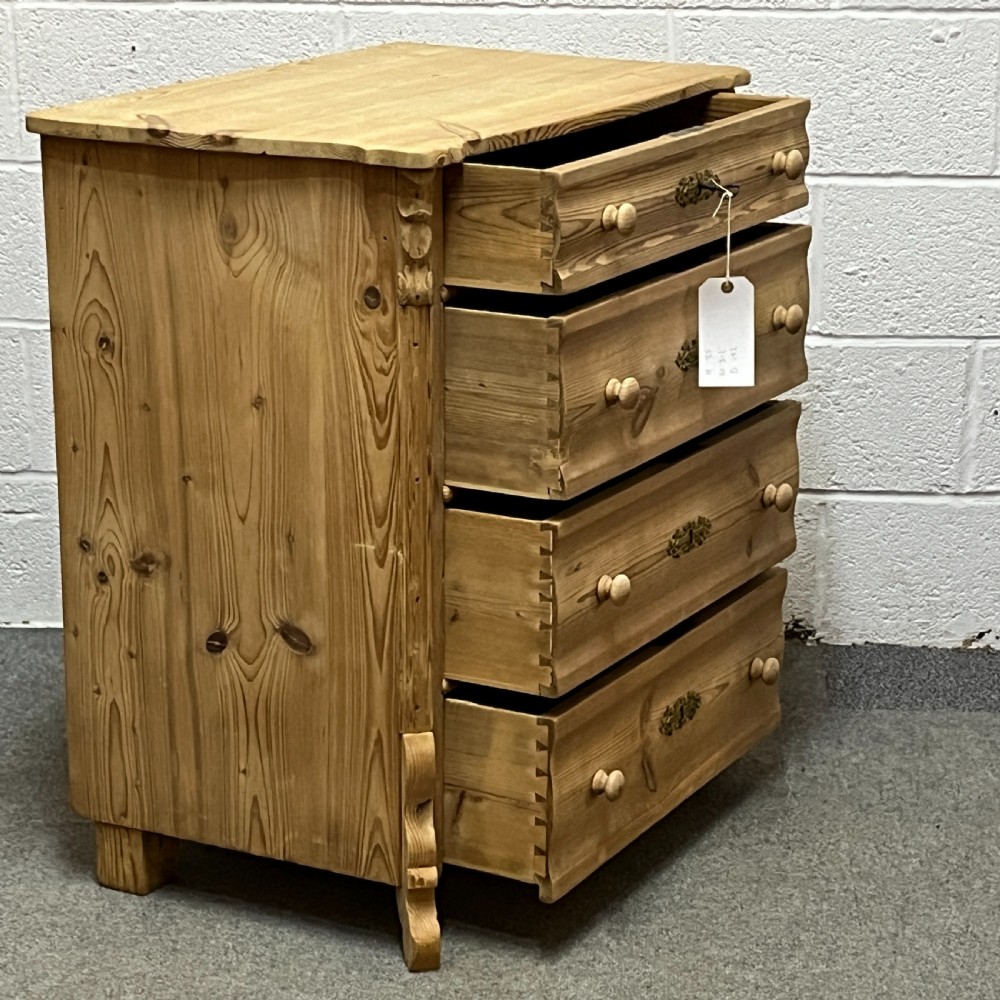 Small Antique Pine Chest of 4 Drawers View VIII