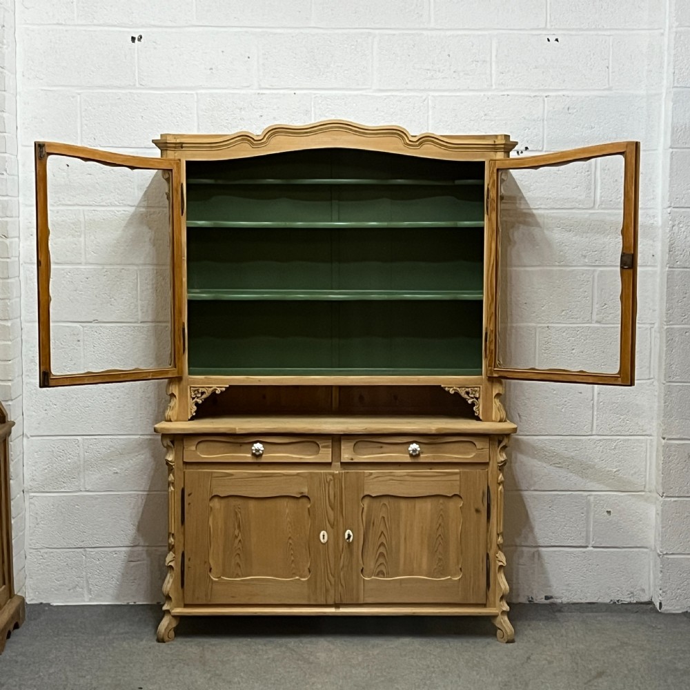 Beautiful Glazed Antique Pine Dresser View VI
