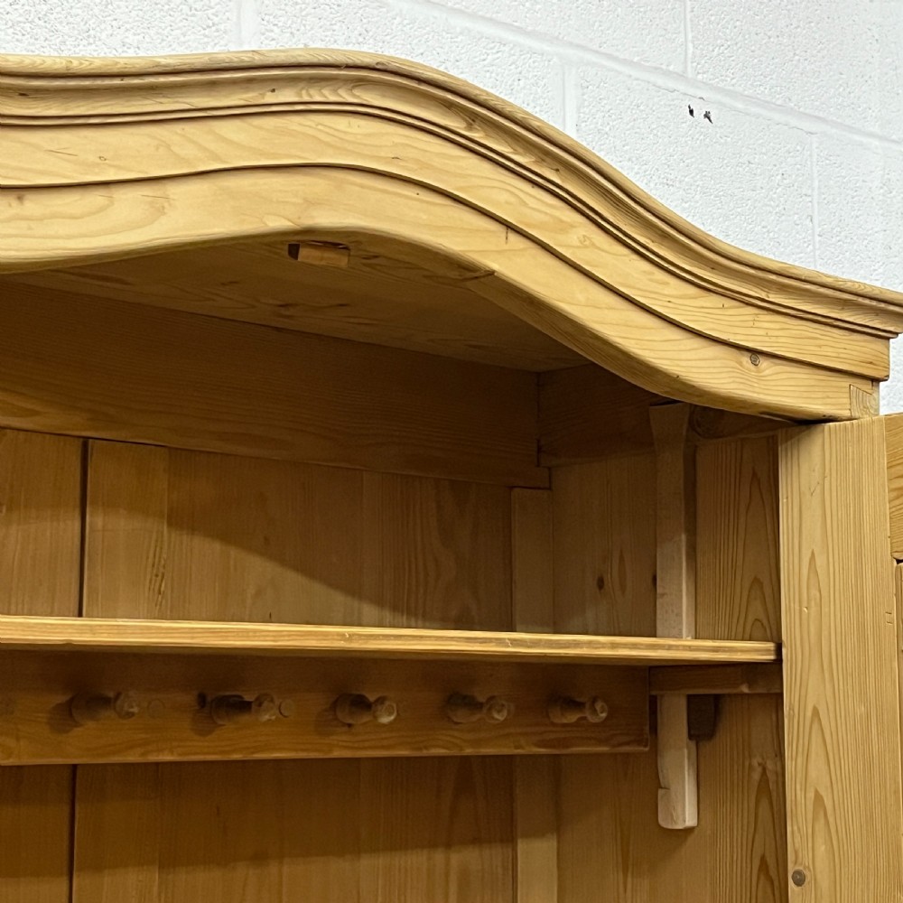 Large Antique Pine Arched Top Children's Wardrobe (Dismantles) View VII
