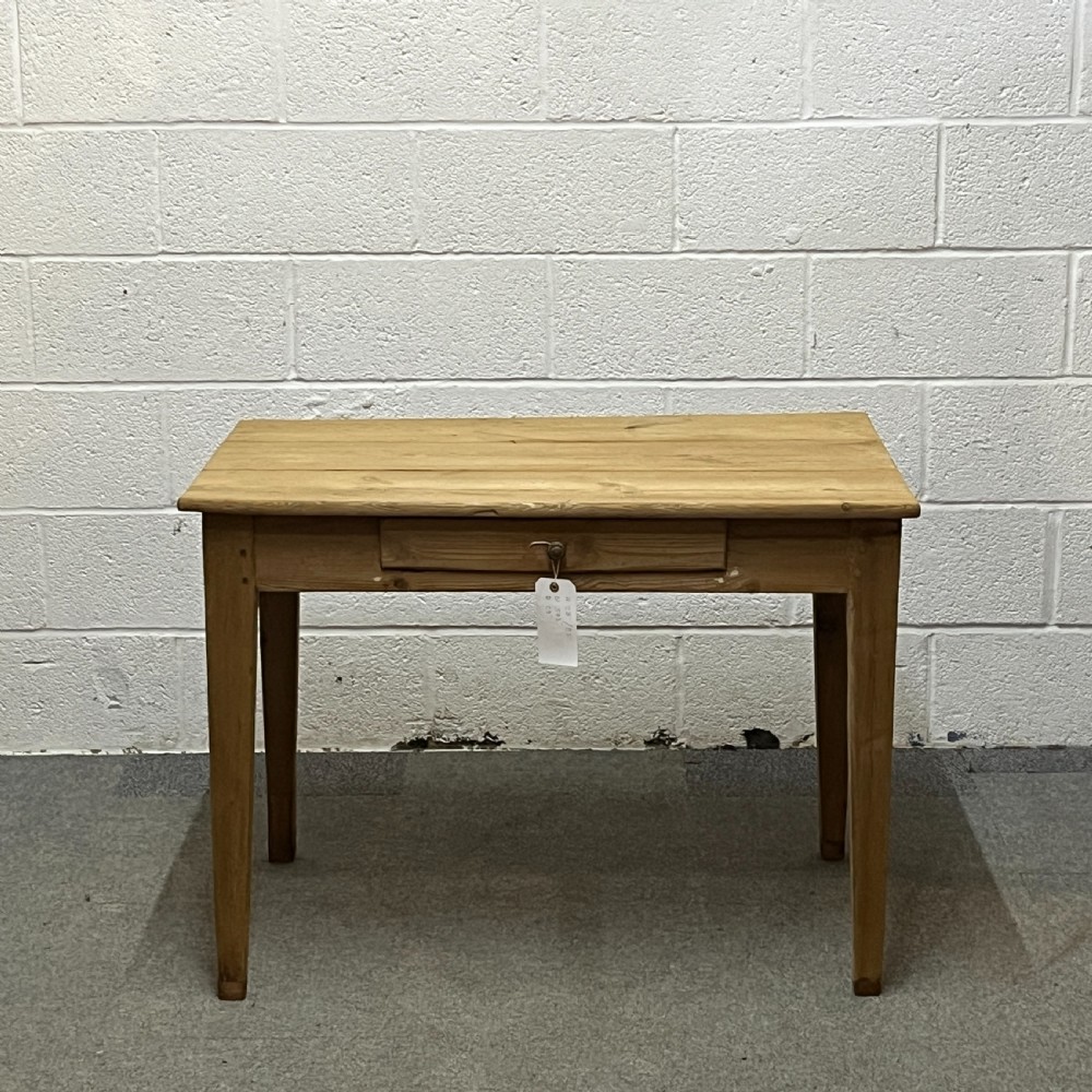 Small Old Pine Table With Drawer