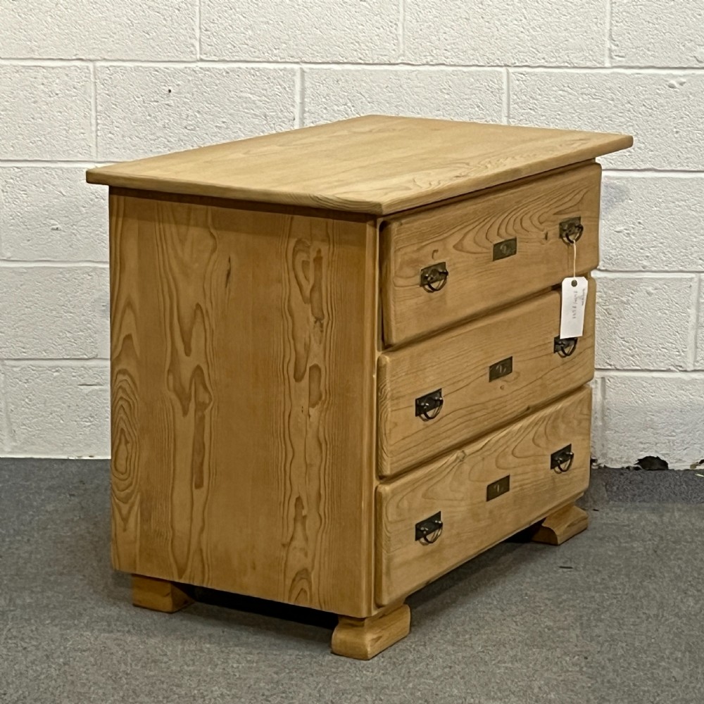 Small 1930’s Pine German Chest Of Drawers View IV