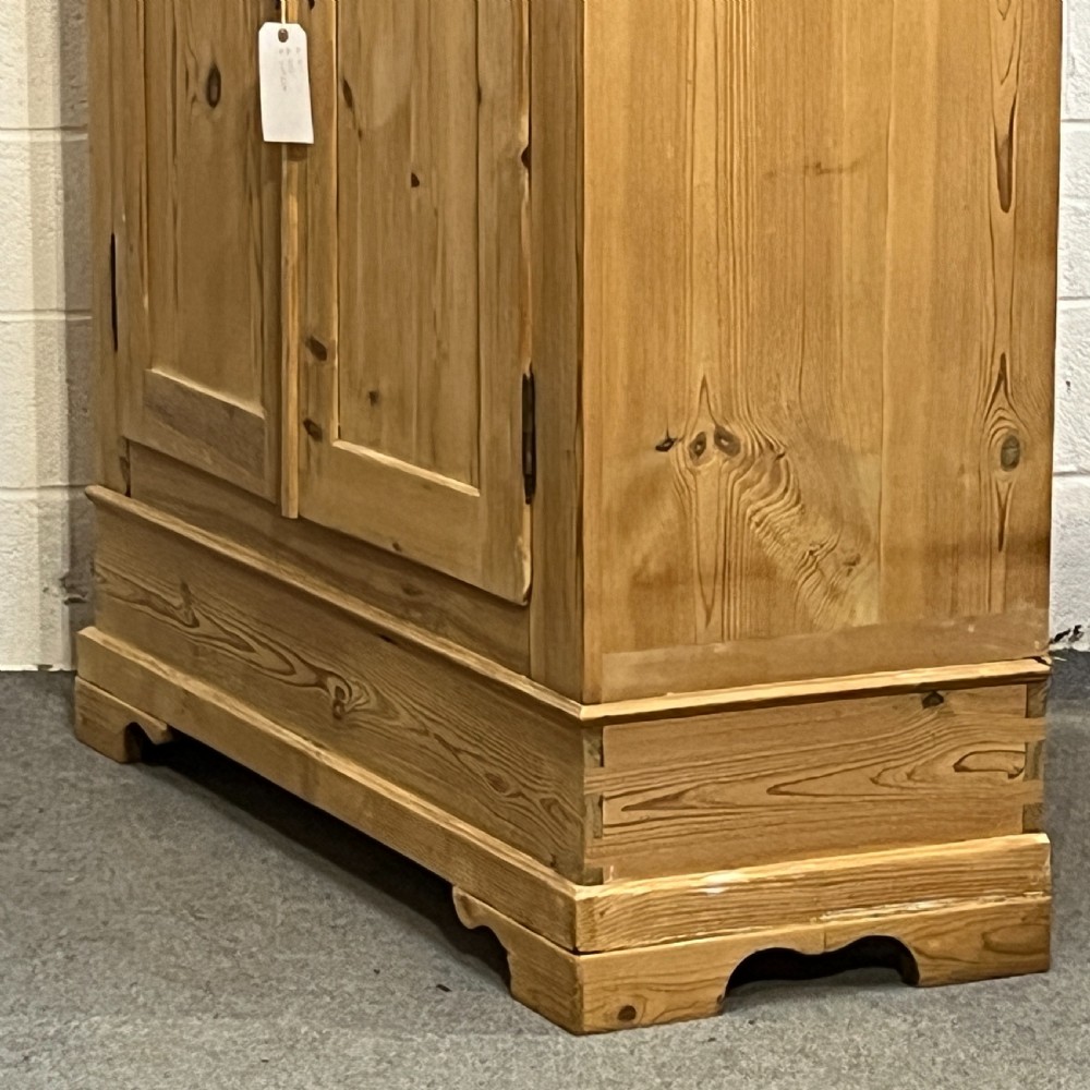 Small Double Antique Pine Wardrobe (Dismantles) View V