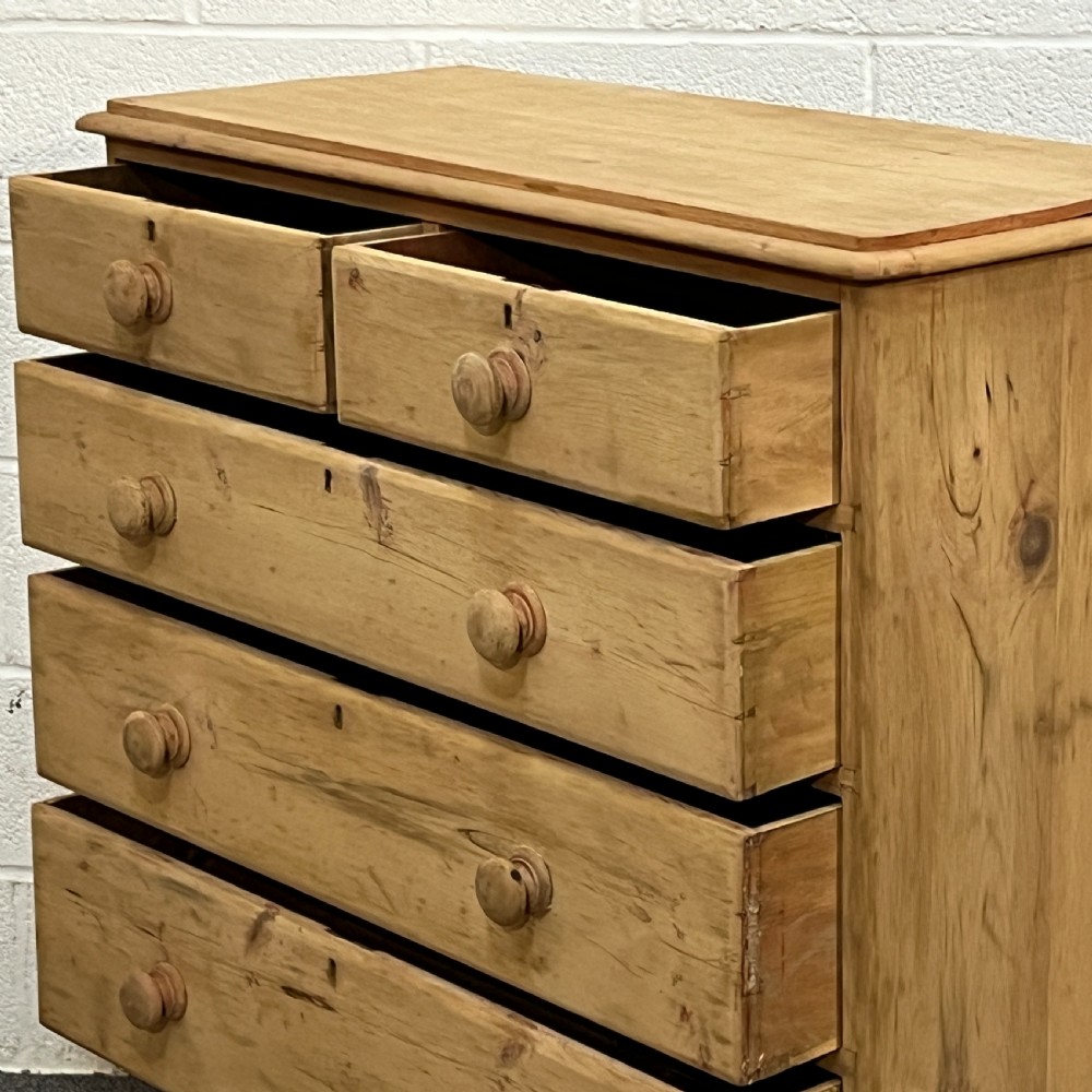 Large Victorian Pine Chest Of Drawers View VII