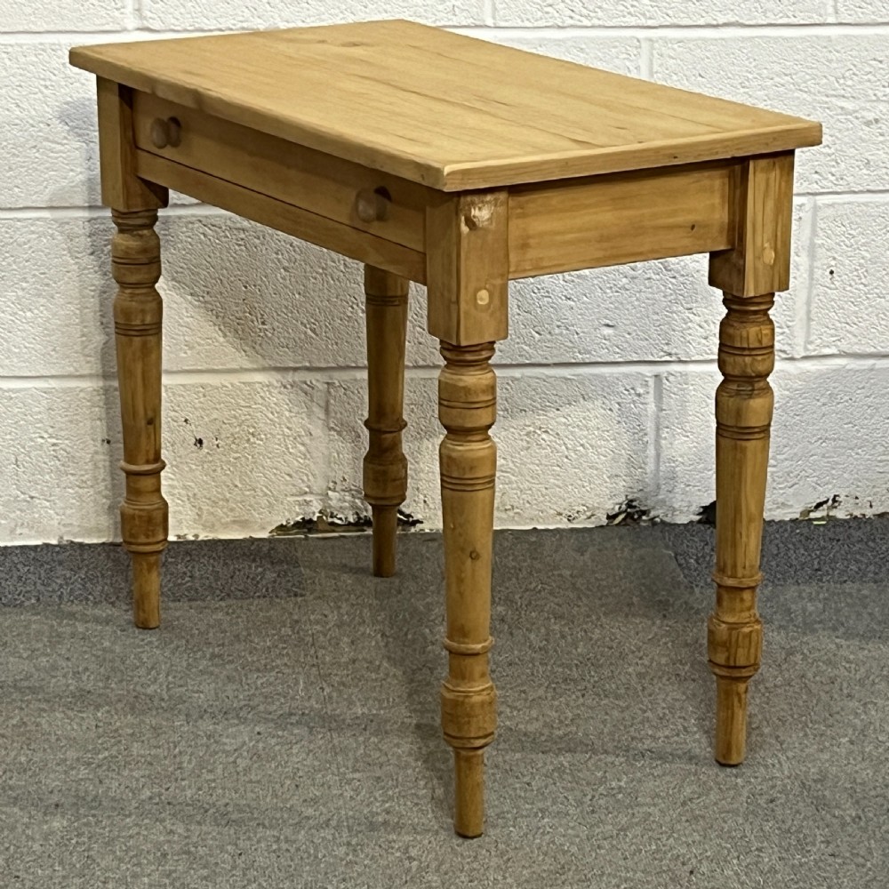Small Old Pine Turned Leg Side Table View IV