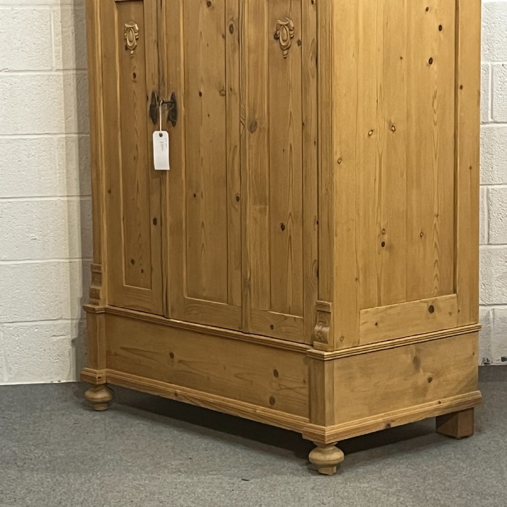 Small Antique Pine Double Wardrobe (Dismantles) View V
