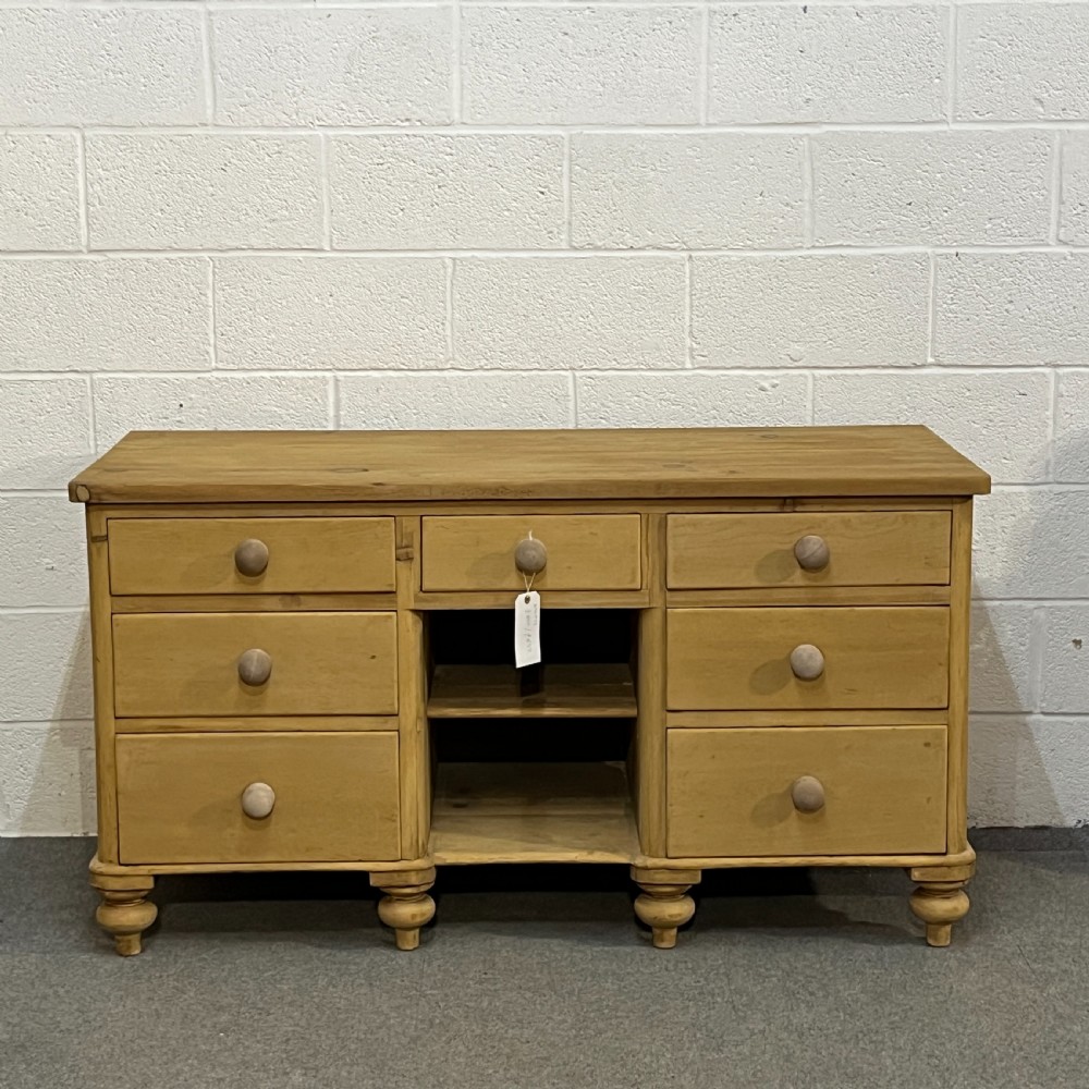 Large Victorian Pine Sideboard With Drawers 