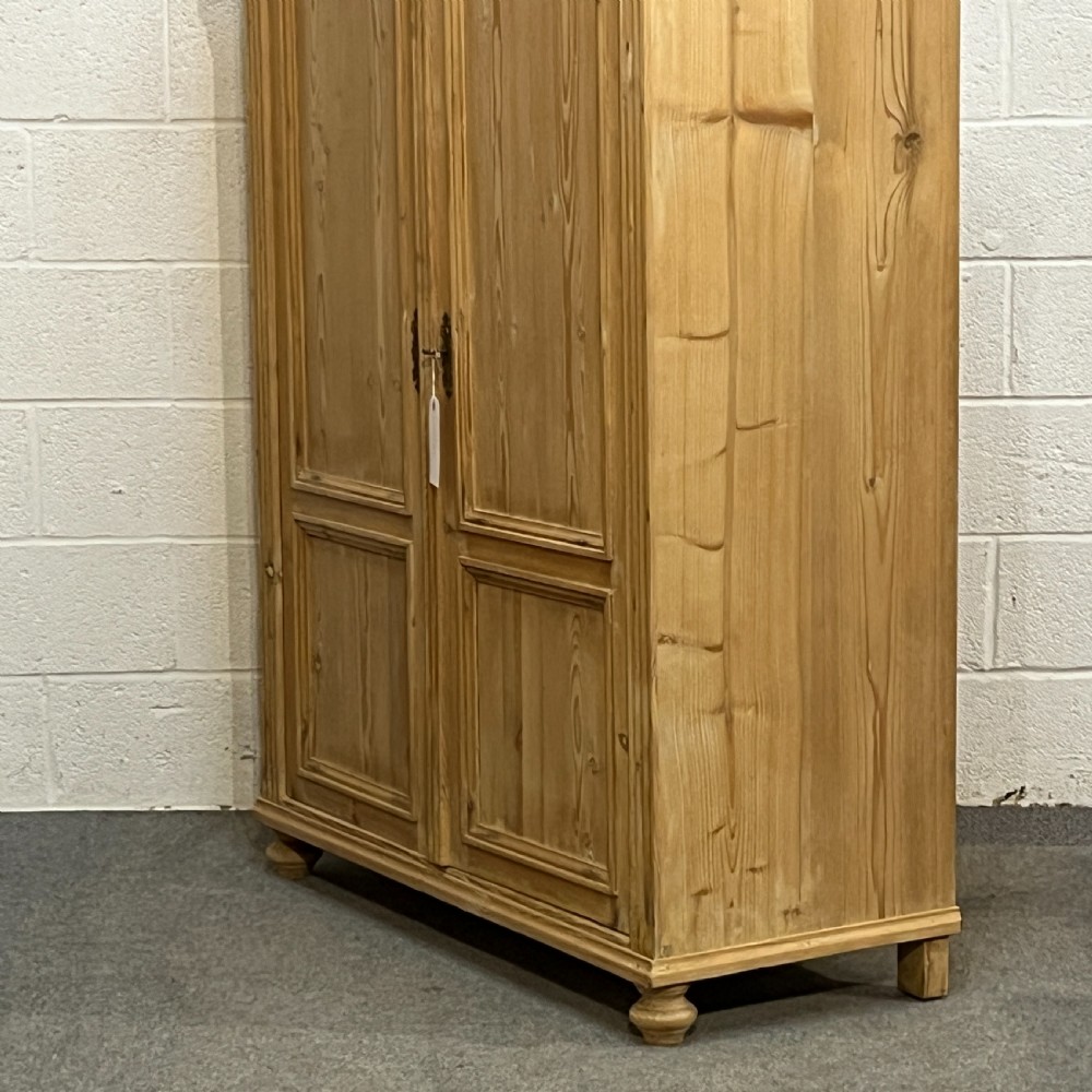 Large Antique Pine Storage Cupboard - Child’s Wardrobe View V