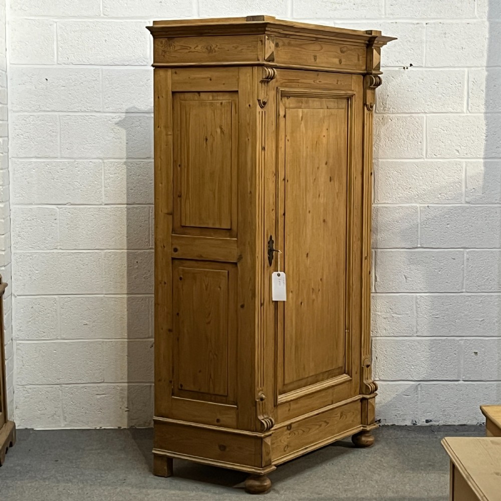German Waxed Single 1920’s Pine Wardrobe (Dismantles)
 View VI