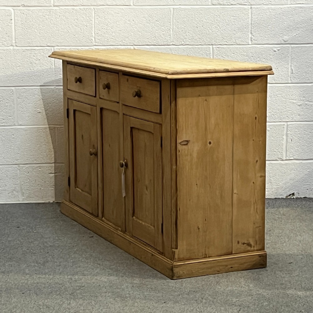 Large Old English Pine 3 Drawer Sideboard View IX