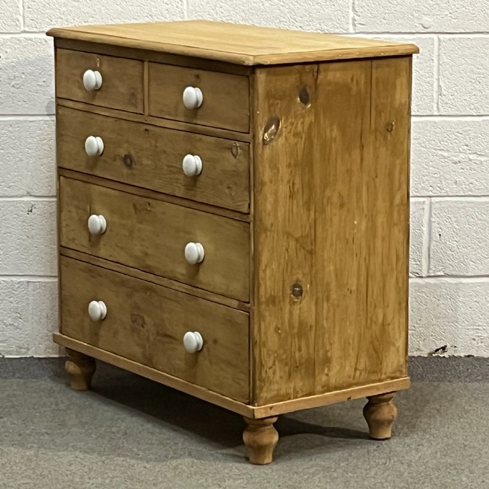 Victorian Pine Chest Of Drawers With White Porcelain Knobs View II
