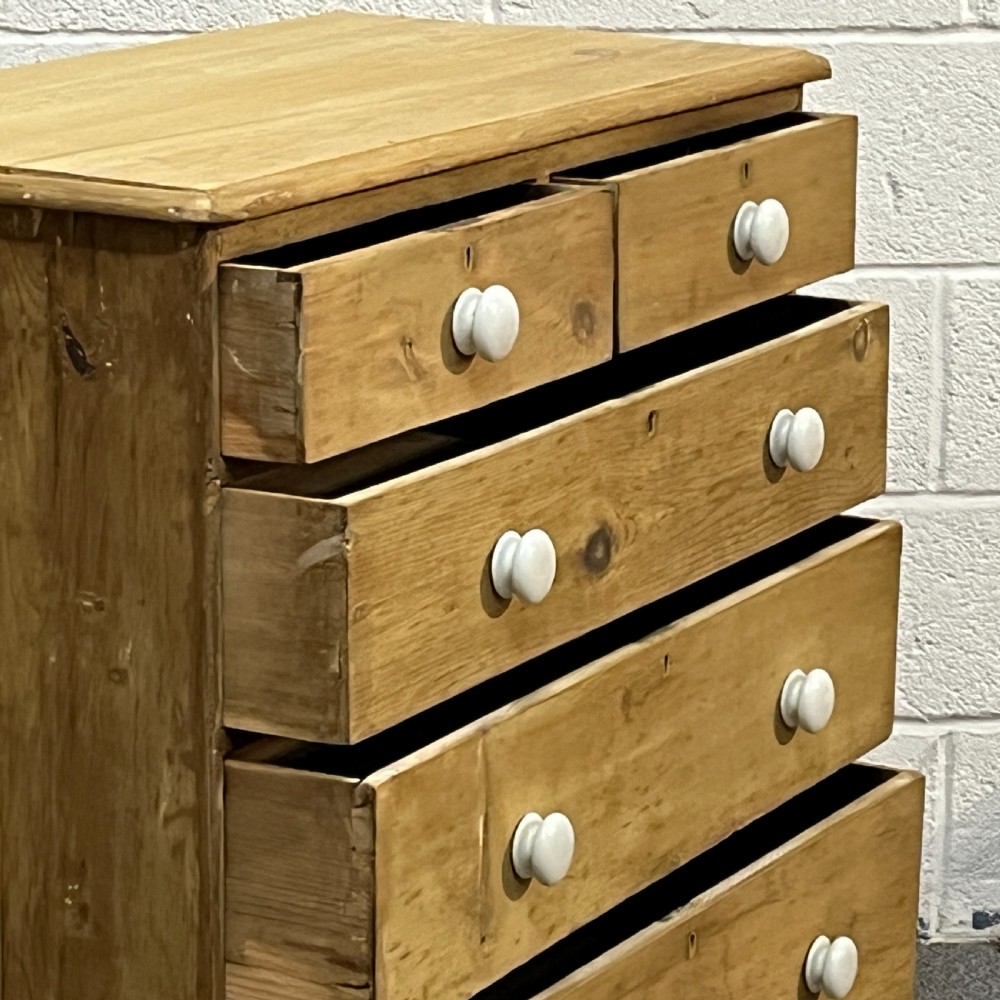 Victorian Pine Chest Of Drawers With White Porcelain Knobs View IV