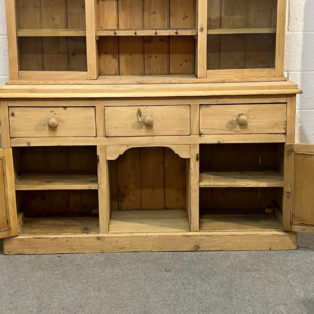 Large Glazed Edwardian Pine Dresser View VIII