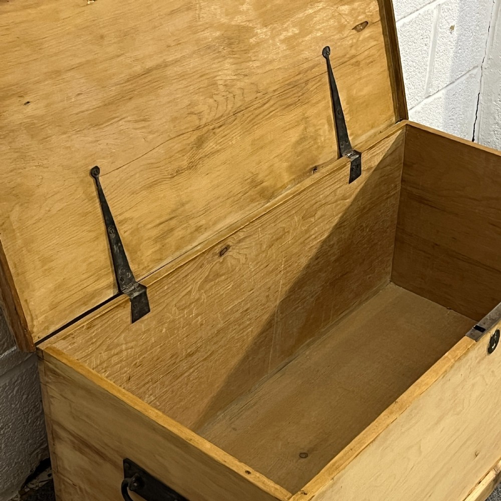 Small Flat Top Victorian Pine Box View IV