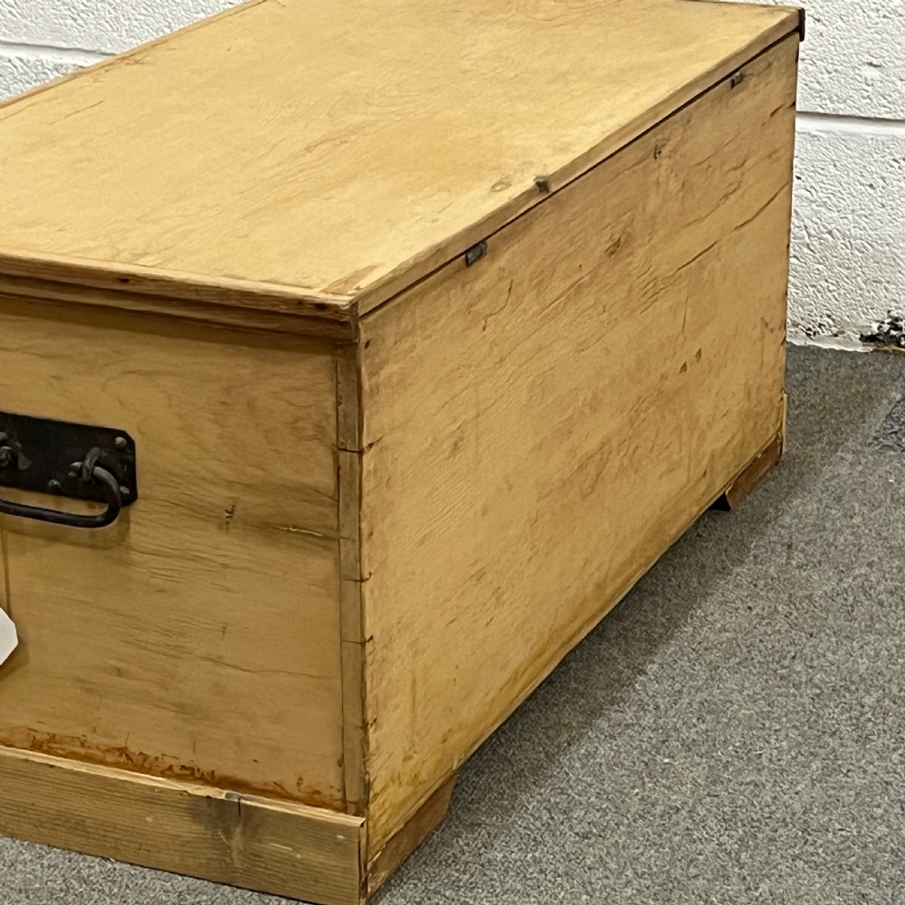 Small Flat Top Victorian Pine Box View VIII