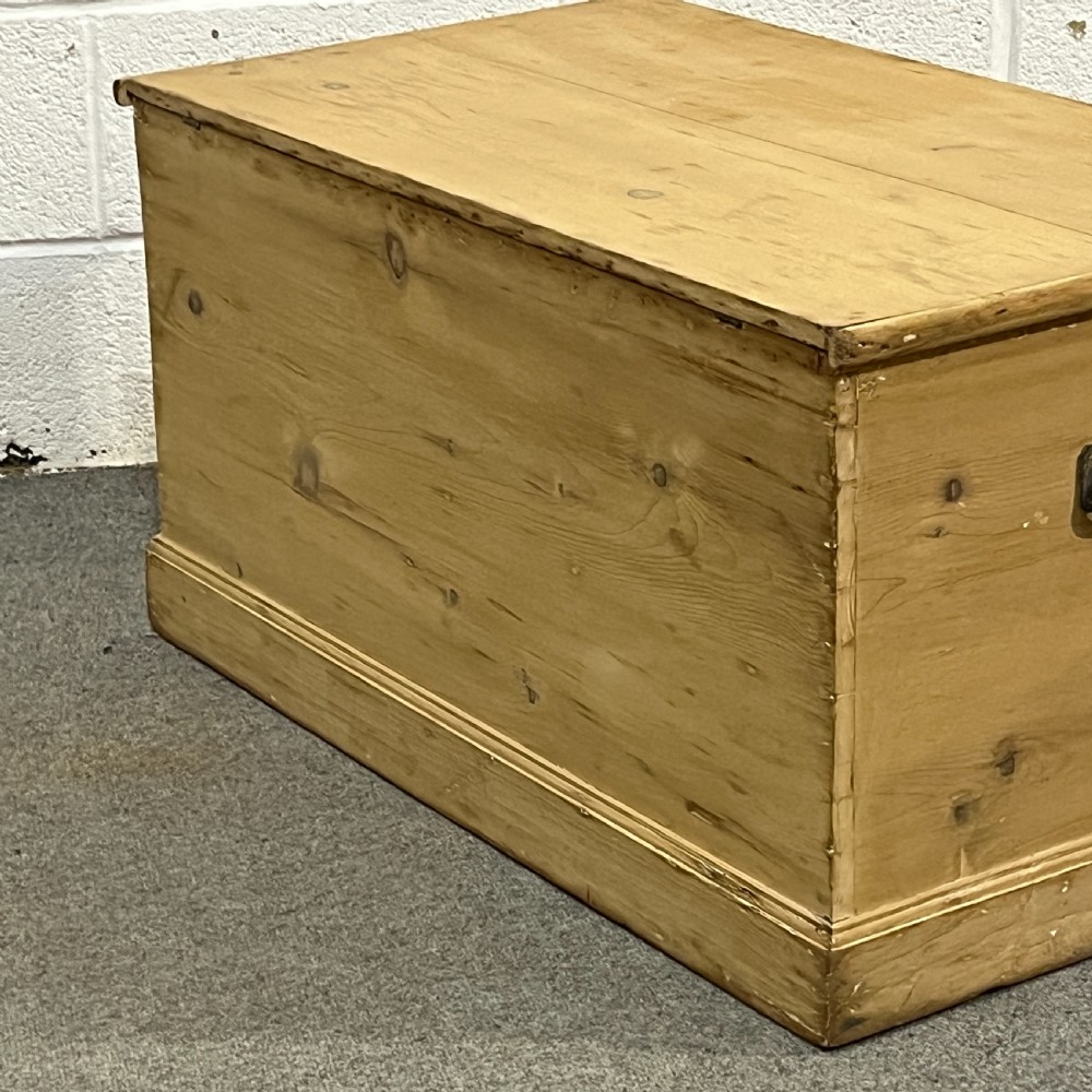 Medium Size Victorian Pine Flat Top Blanket Chest View VIII