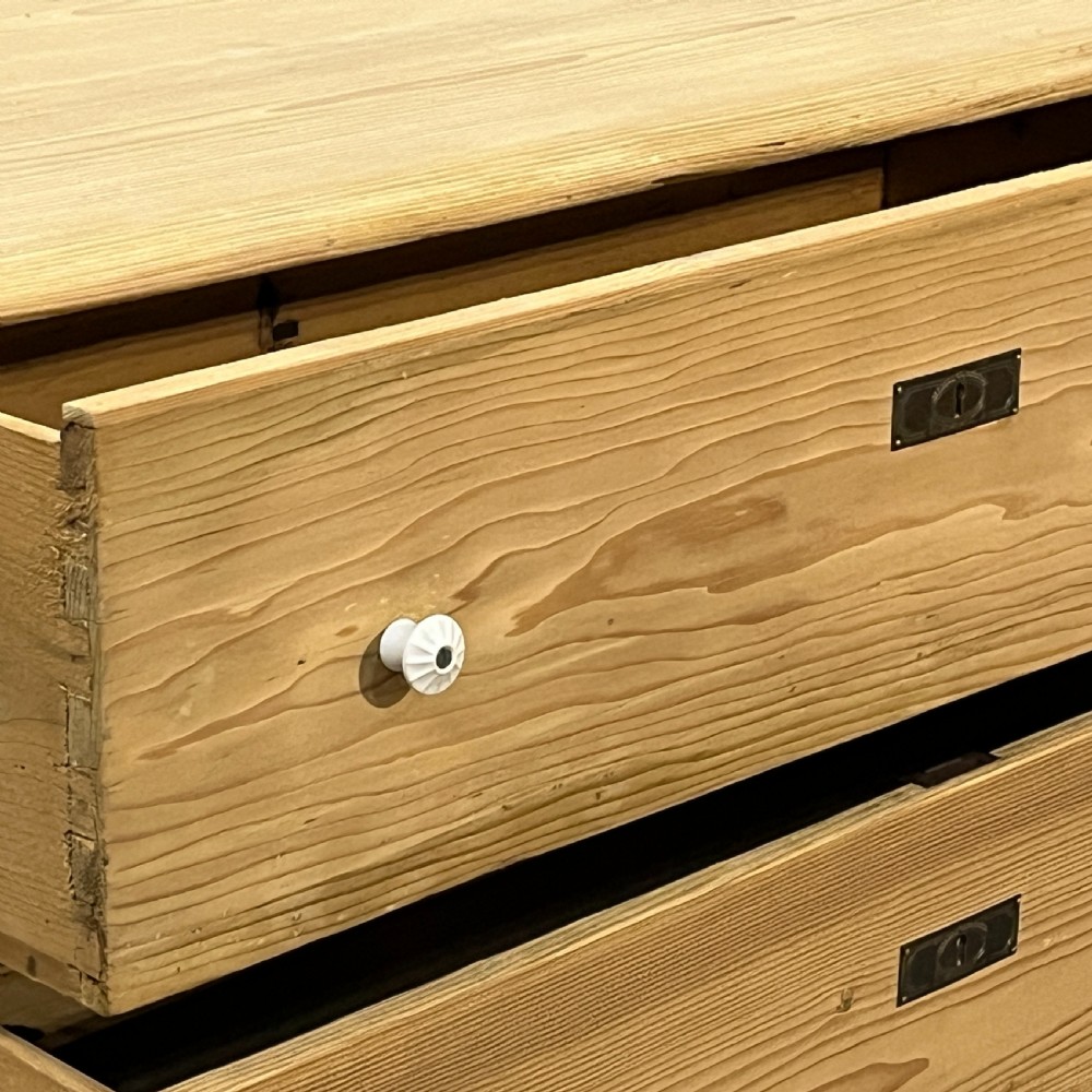 Large 3 Drawer Antique Pine Chest Of Drawers With White Porcelain Knobs View VII