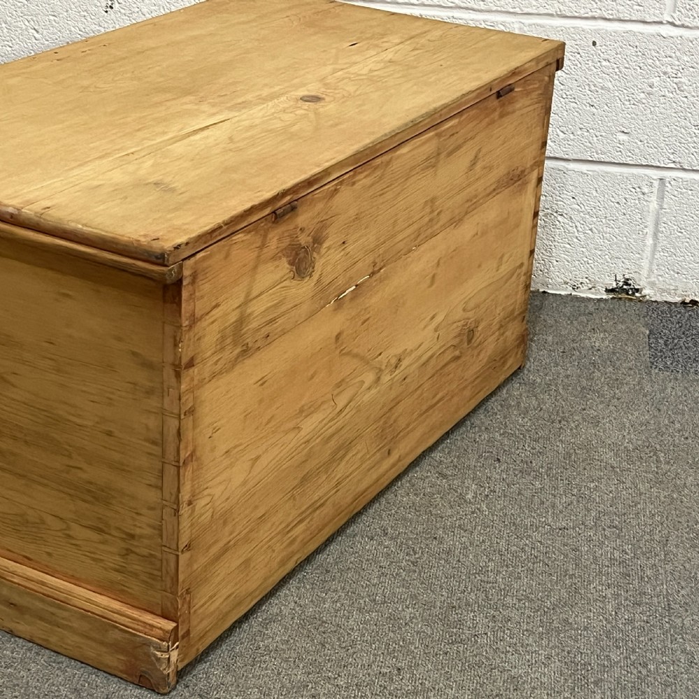 Medium Sized Flat Top Victorian Pine Blanket Chest View VII